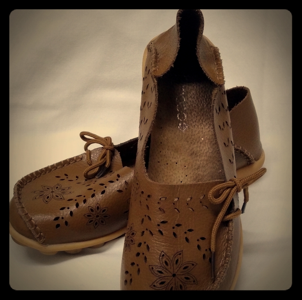 Women's leather slip ons